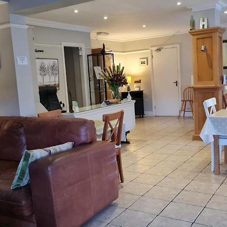 Hurtwood Hotel Peaslake Luaran gambar