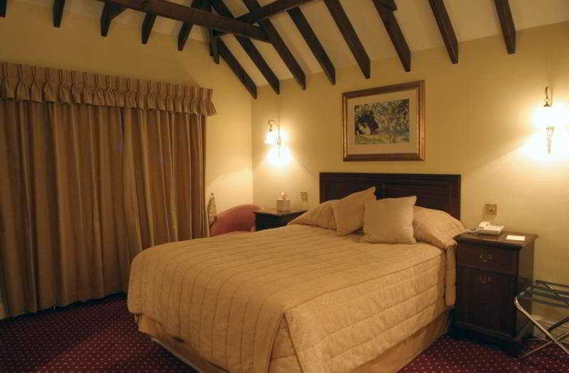 Hurtwood Hotel Peaslake Bilik gambar